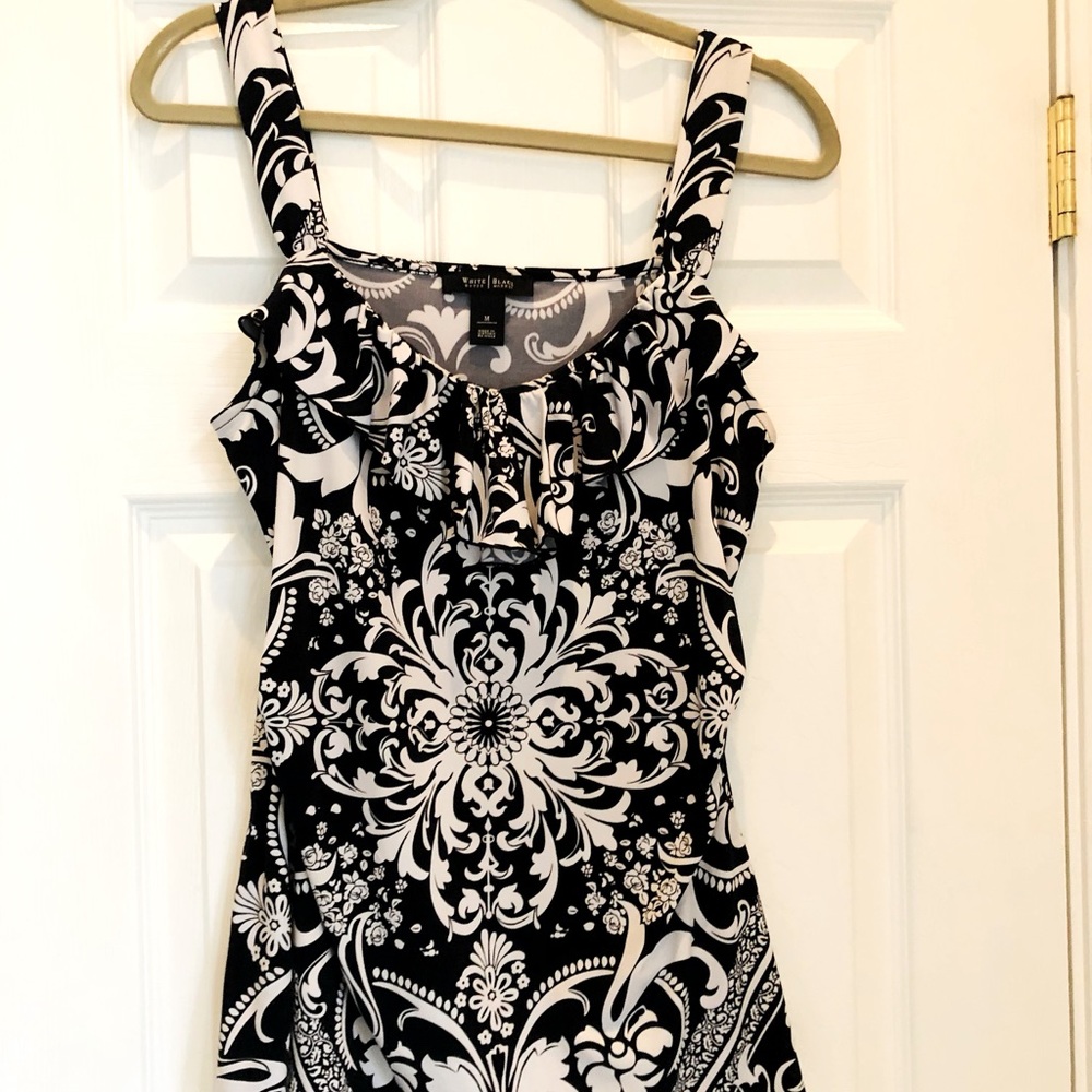 White House Black Market sleeveless polyester spandex top